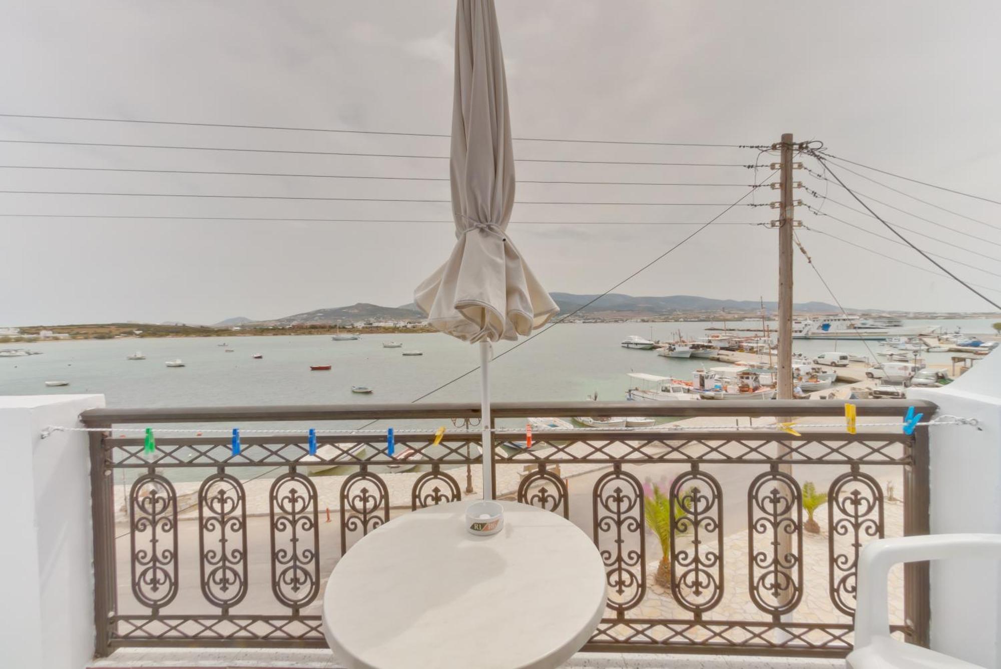 Paris Rooms Antiparos by Eksteriør billede